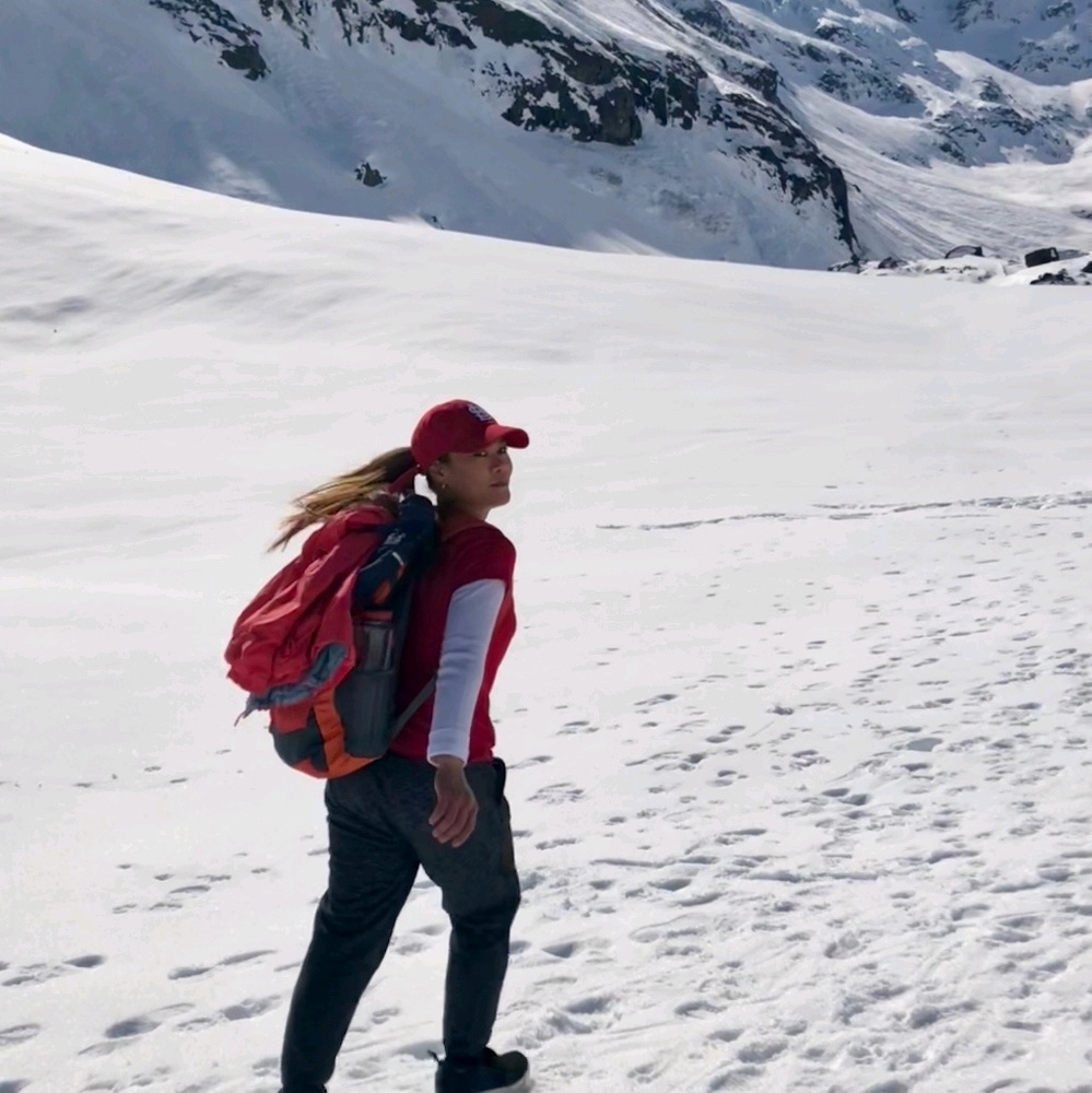 Meet your Posher, Jennifer